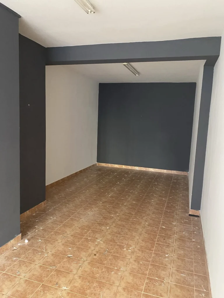 Zadnji deo poslovnog prostora u Trebinju sa mogućnošću pregrađivanja po potrebi